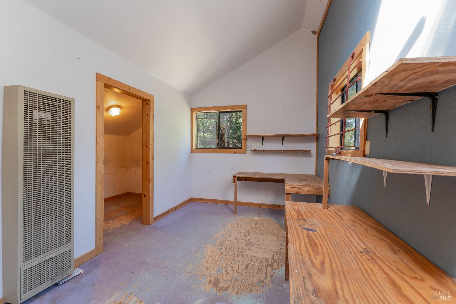 28801 Pinecrest Road Willits CA 95490