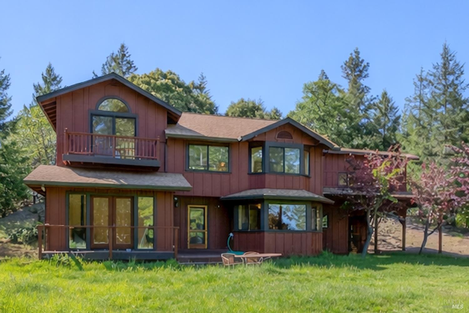 28801 Pinecrest Road Willits CA 95490