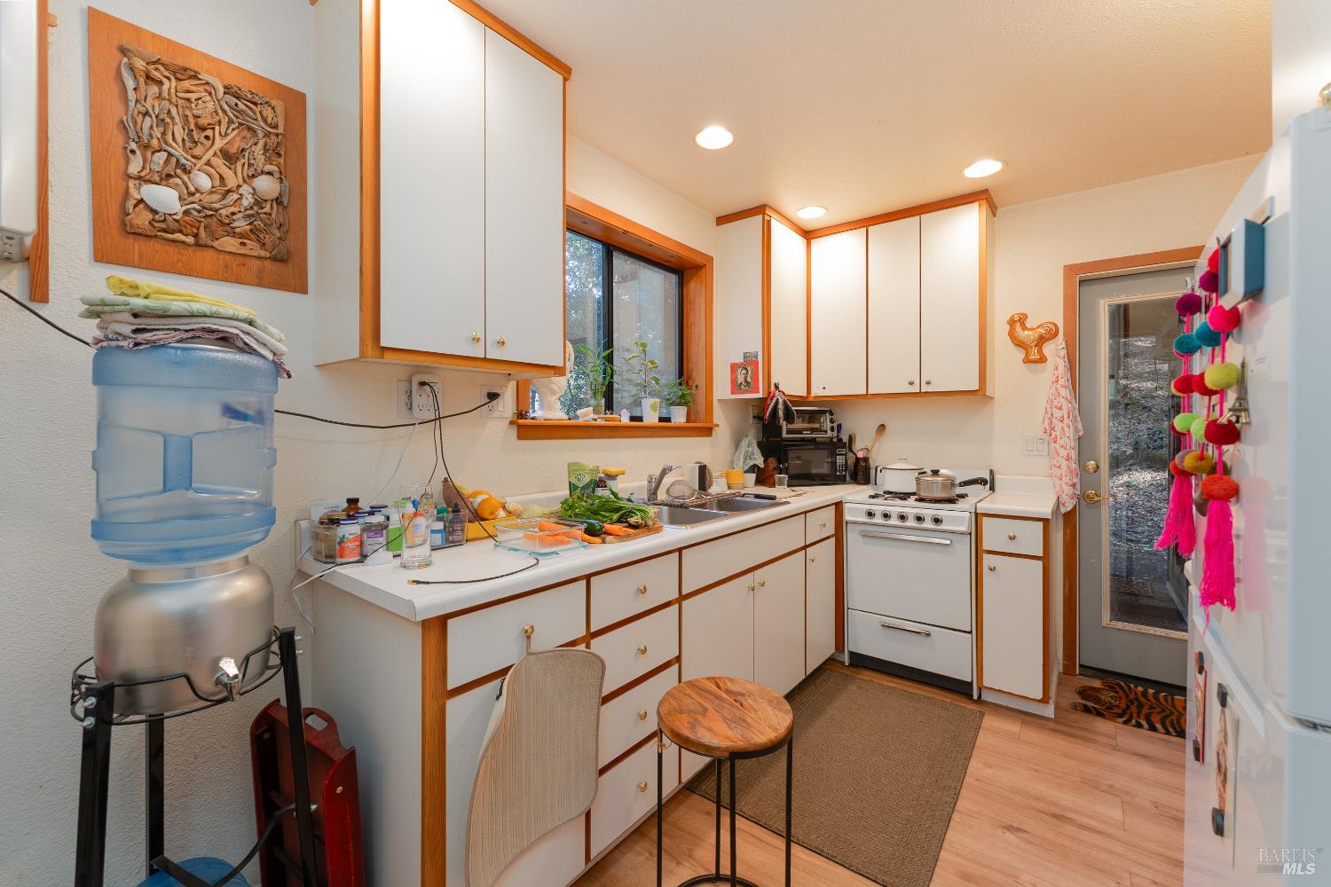 28801 Pinecrest Road Willits CA 95490