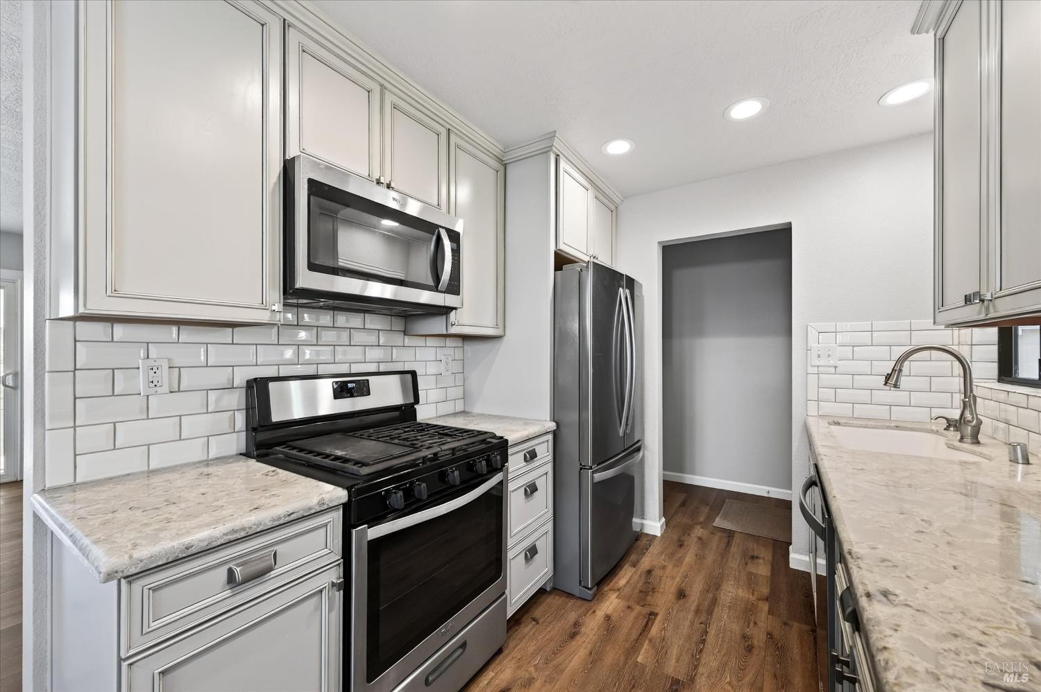940 Rolling Green Drive Rio Vista CA 94571