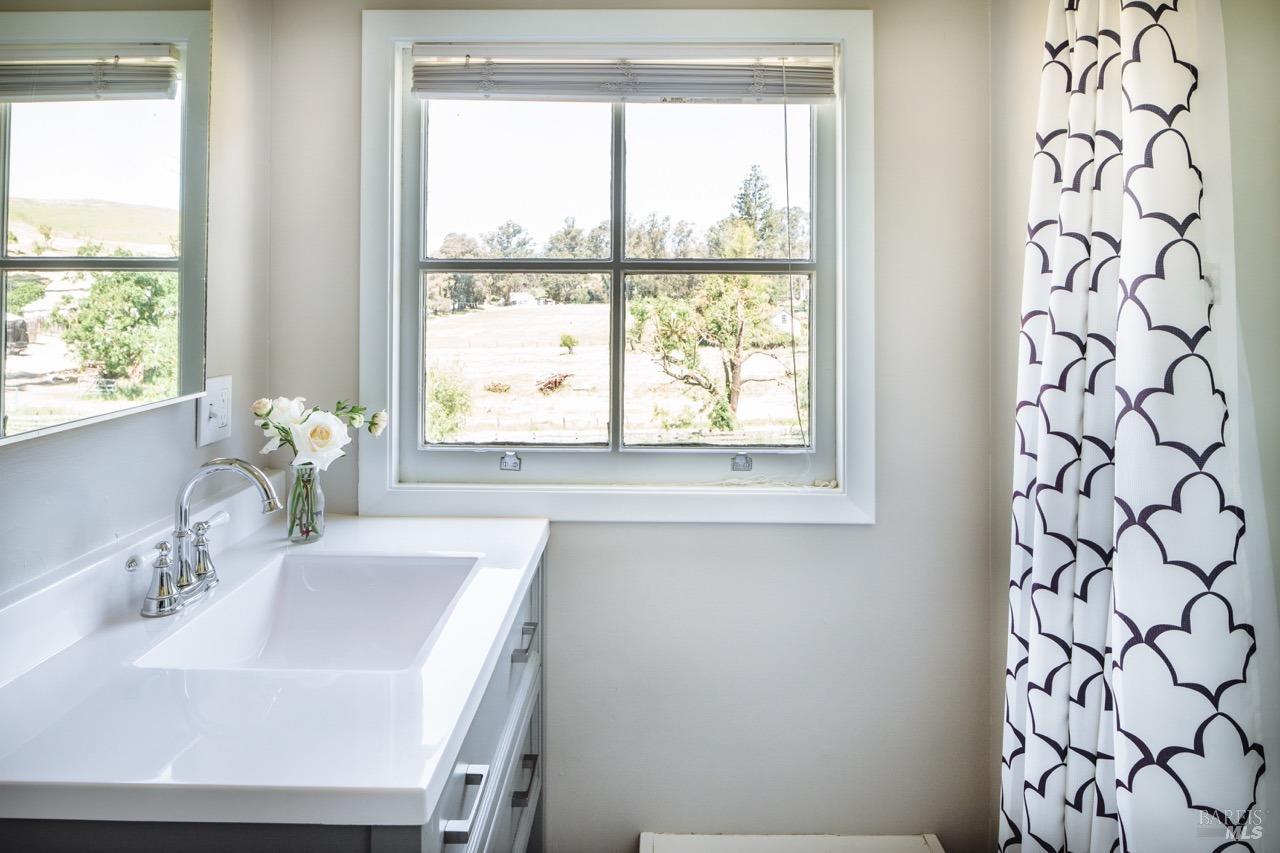 5215 Lakeville Highway Petaluma CA 94954