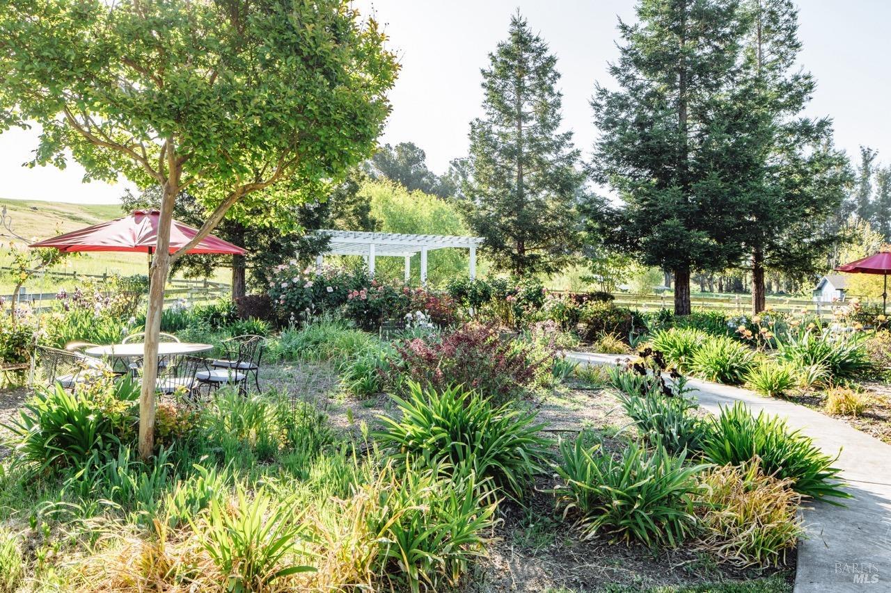 5215 Lakeville Highway Petaluma CA 94954