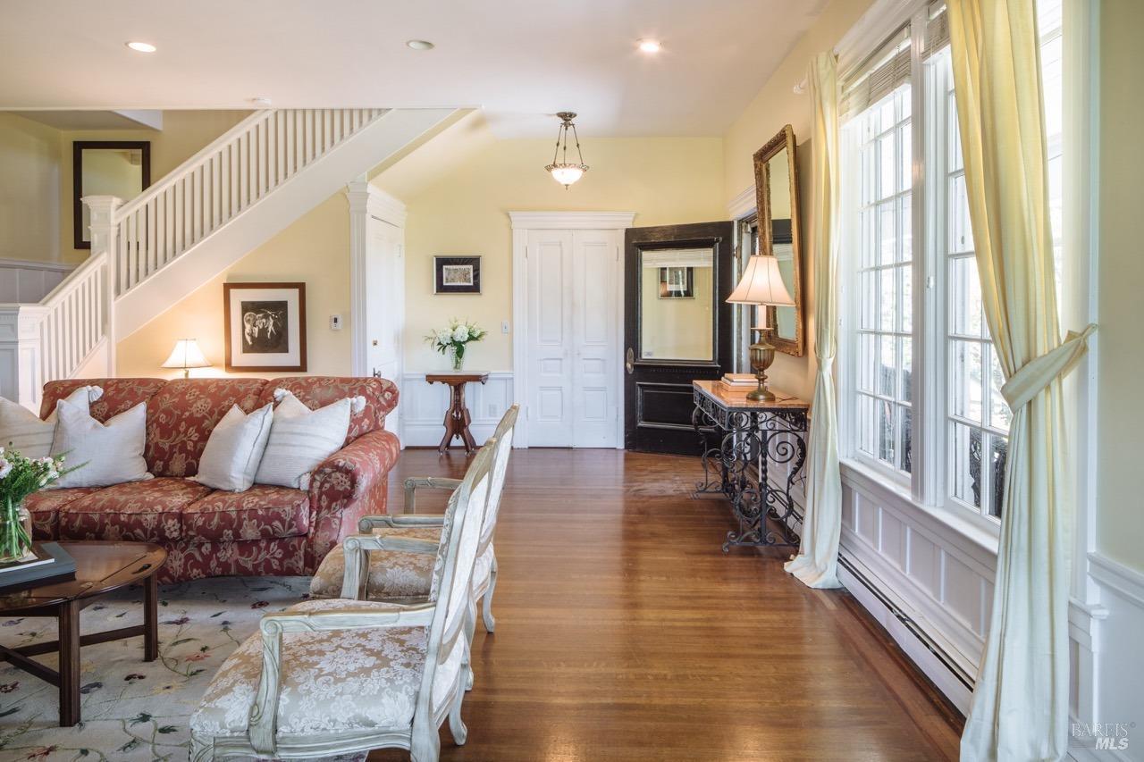 5215 Lakeville Highway Petaluma CA 94954