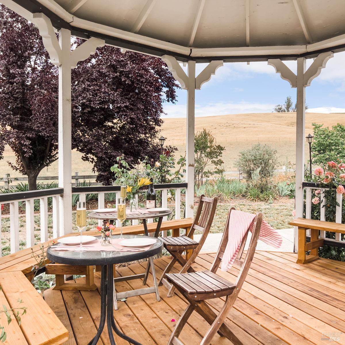 5215 Lakeville Highway Petaluma CA 94954