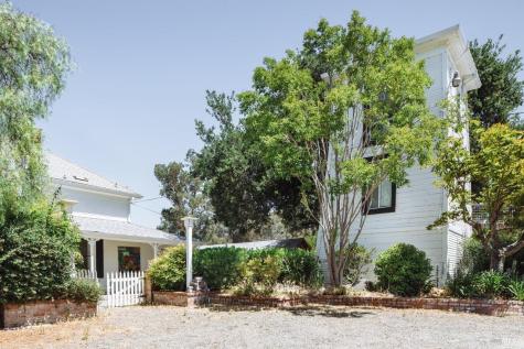 5215 Lakeville Highway Petaluma CA 94954