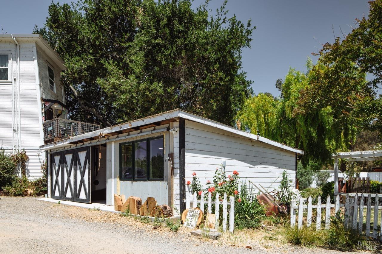 5215 Lakeville Highway Petaluma CA 94954