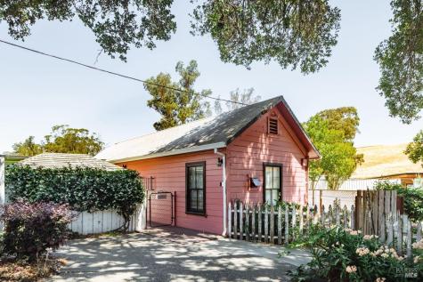 5215 Lakeville Highway Petaluma CA 94954