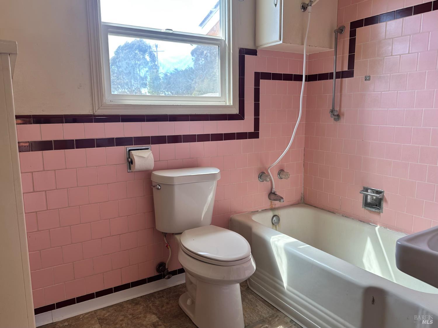 18700 N Highway 1 Fort Bragg CA 95437