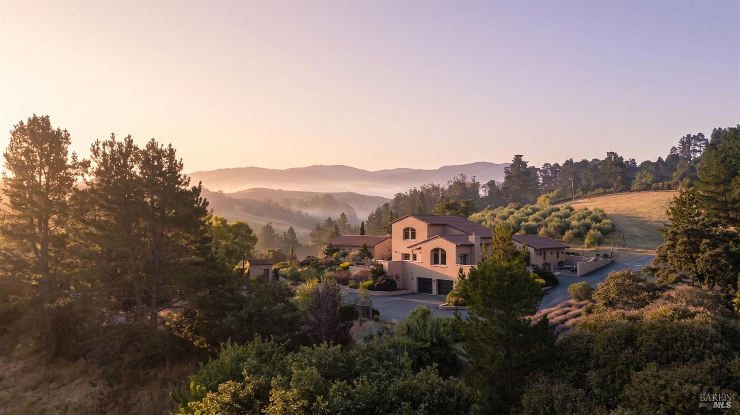 3518 Bloomfield Road Sebastopol CA 95472