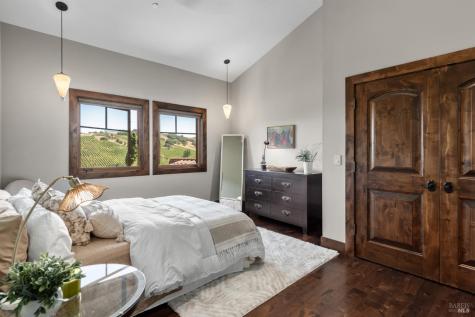 3518 Bloomfield Road Sebastopol CA 95472