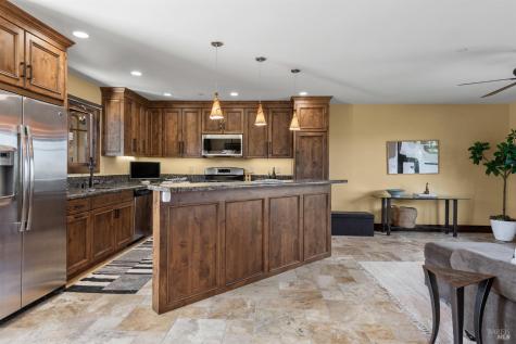 3518 Bloomfield Road Sebastopol CA 95472