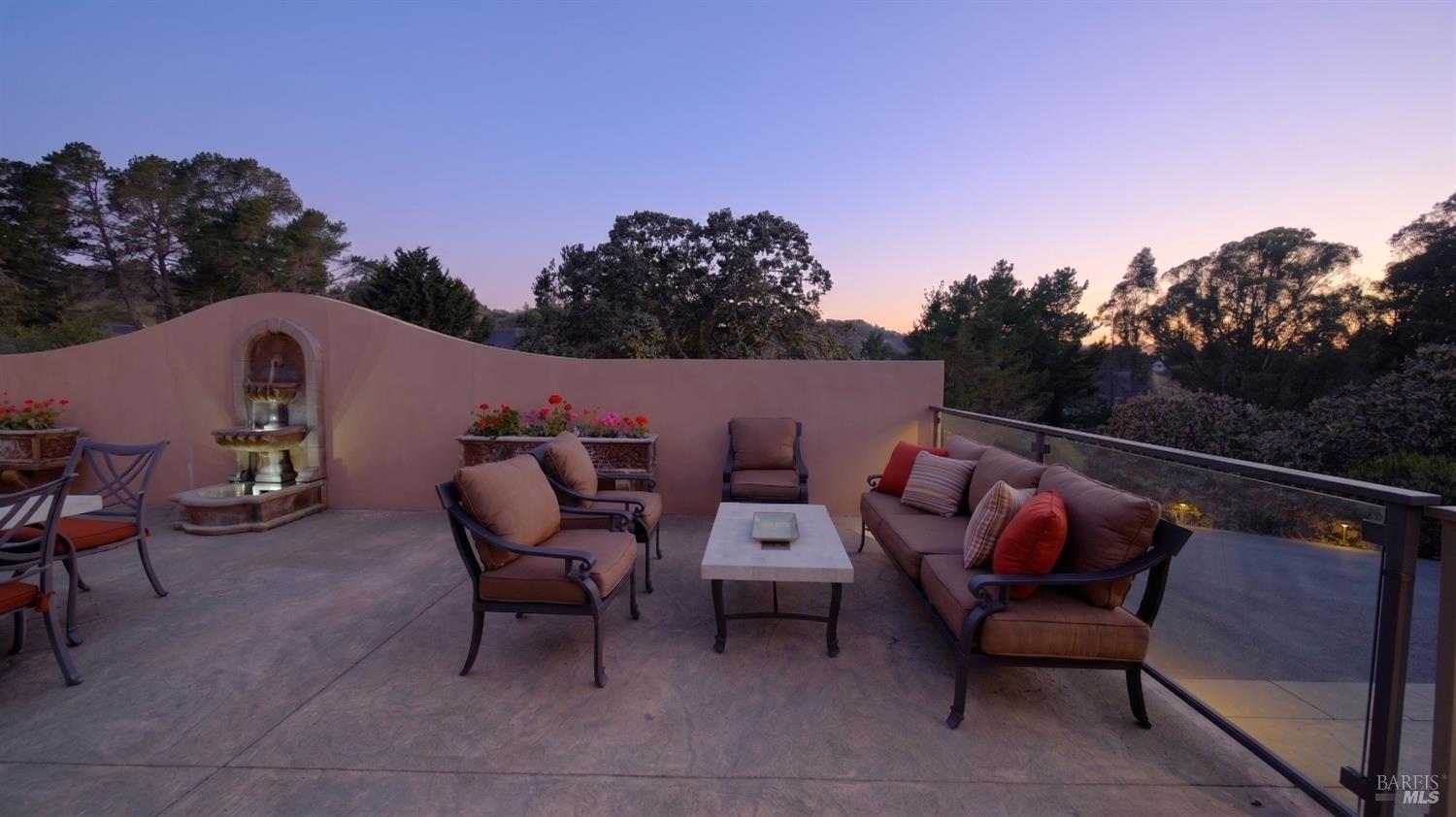 3518 Bloomfield Road Sebastopol CA 95472