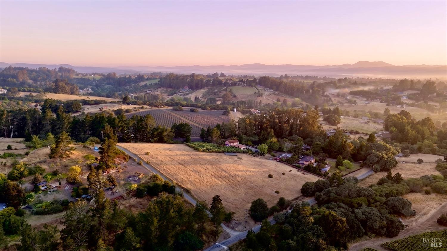 3518 Bloomfield Road Sebastopol CA 95472