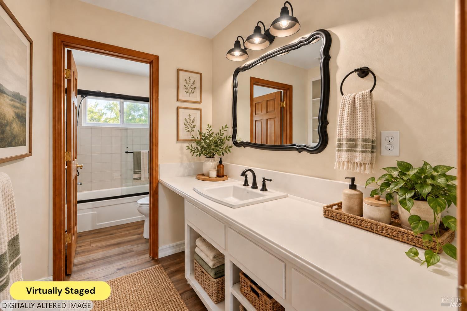 538 Amber Way Petaluma CA 94952