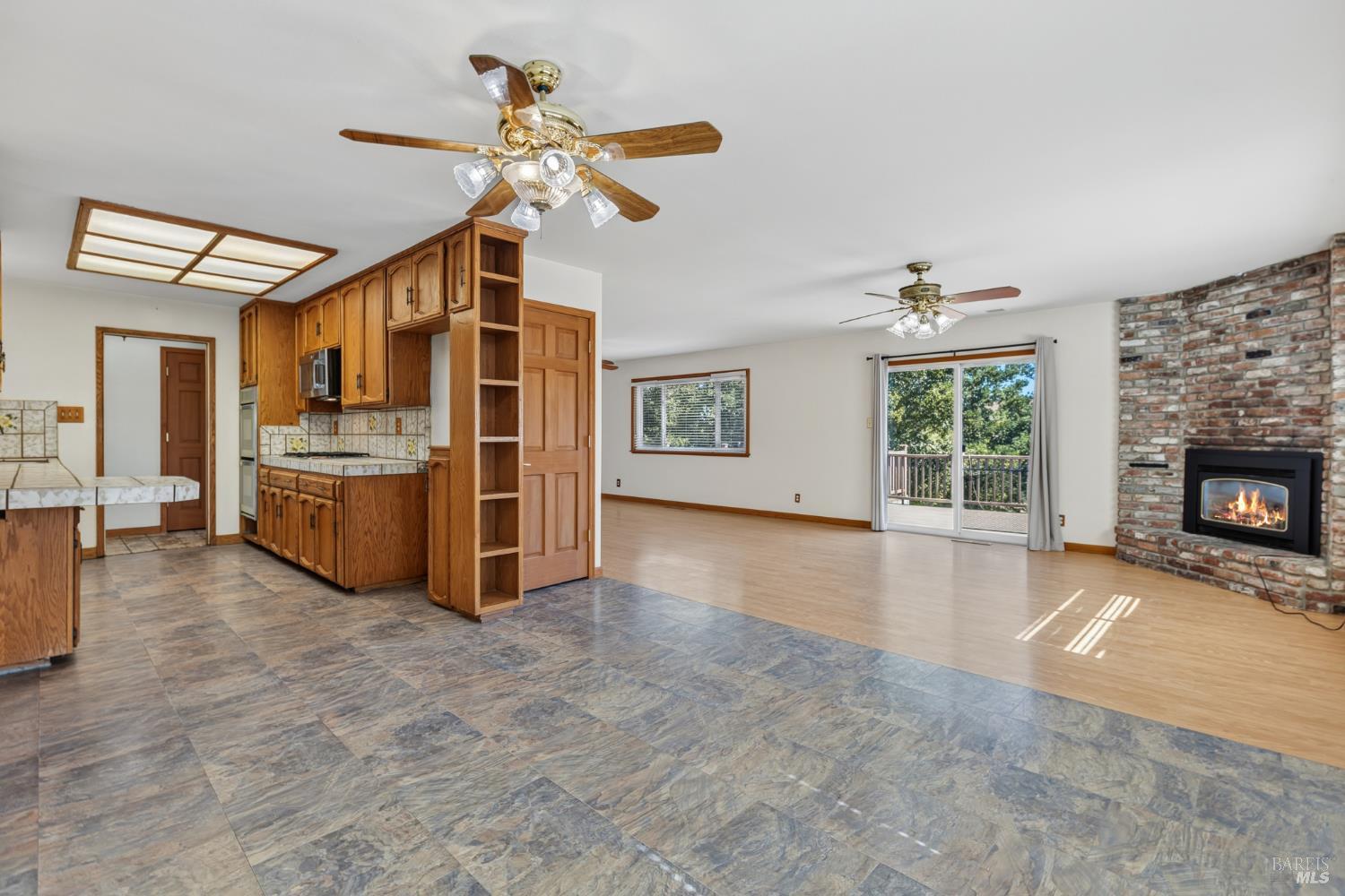 538 Amber Way Petaluma CA 94952
