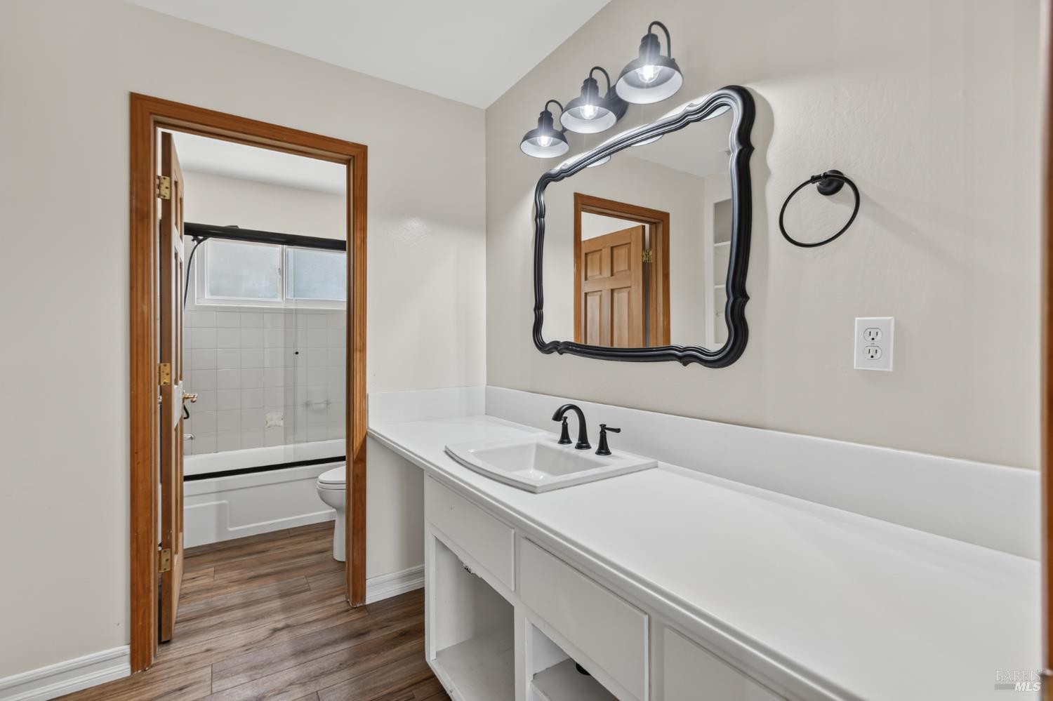 538 Amber Way Petaluma CA 94952