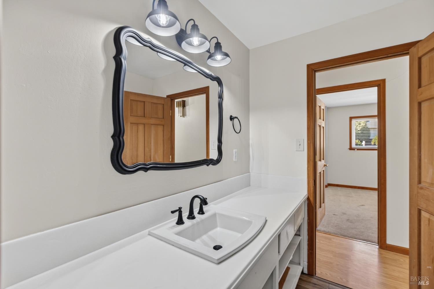 538 Amber Way Petaluma CA 94952