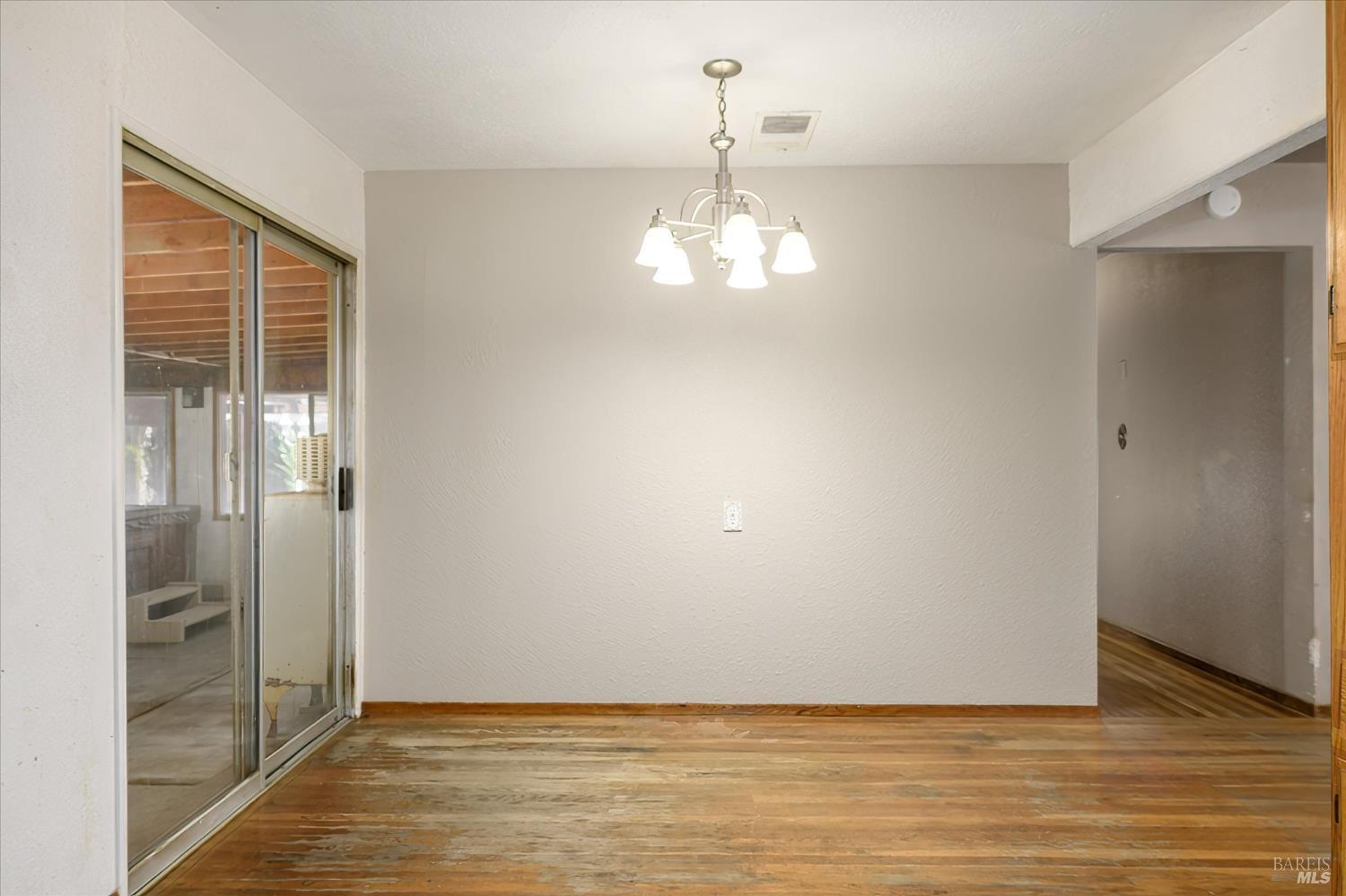262 Markham Avenue Vacaville CA 95688