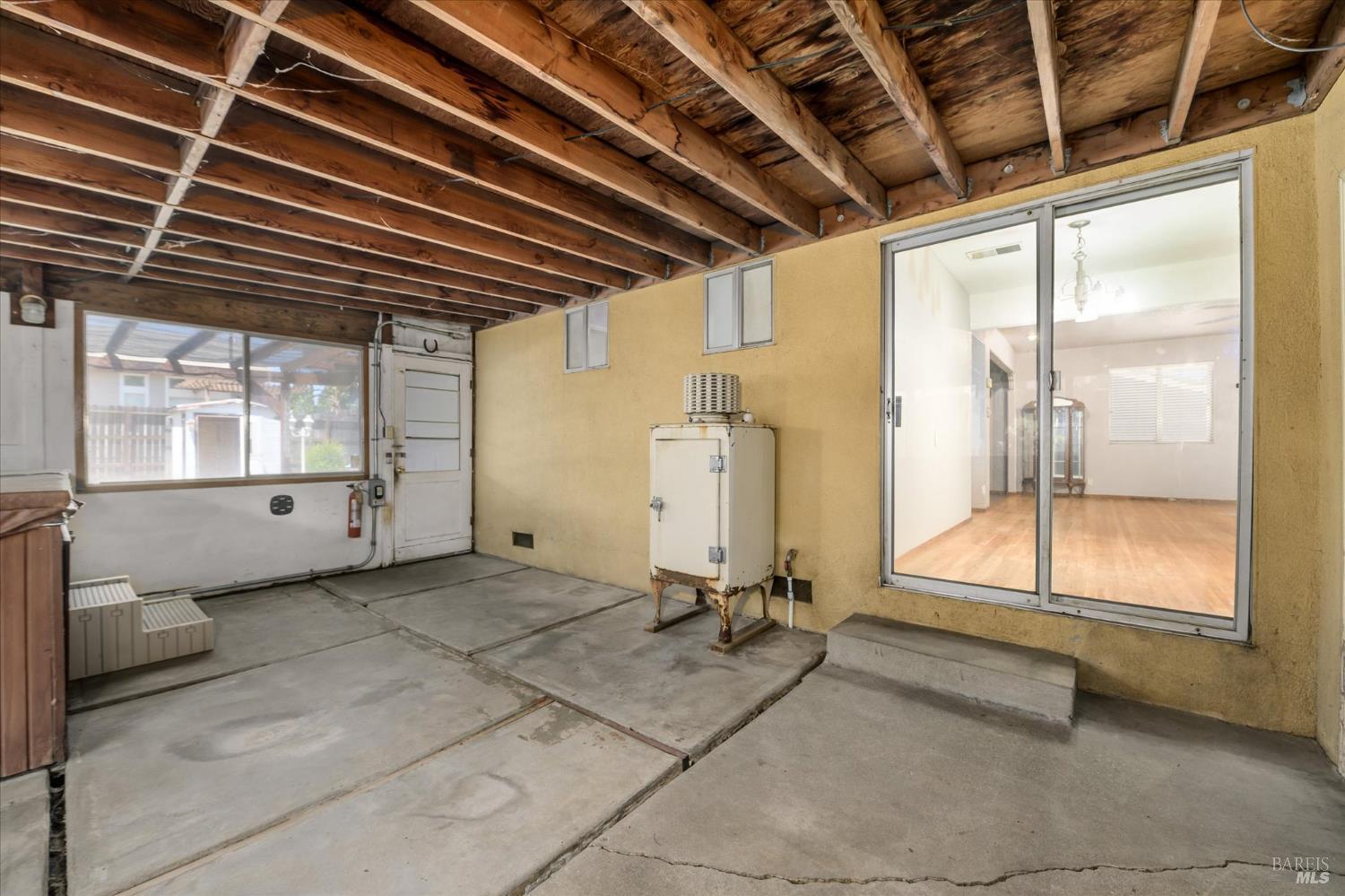 262 Markham Avenue Vacaville CA 95688