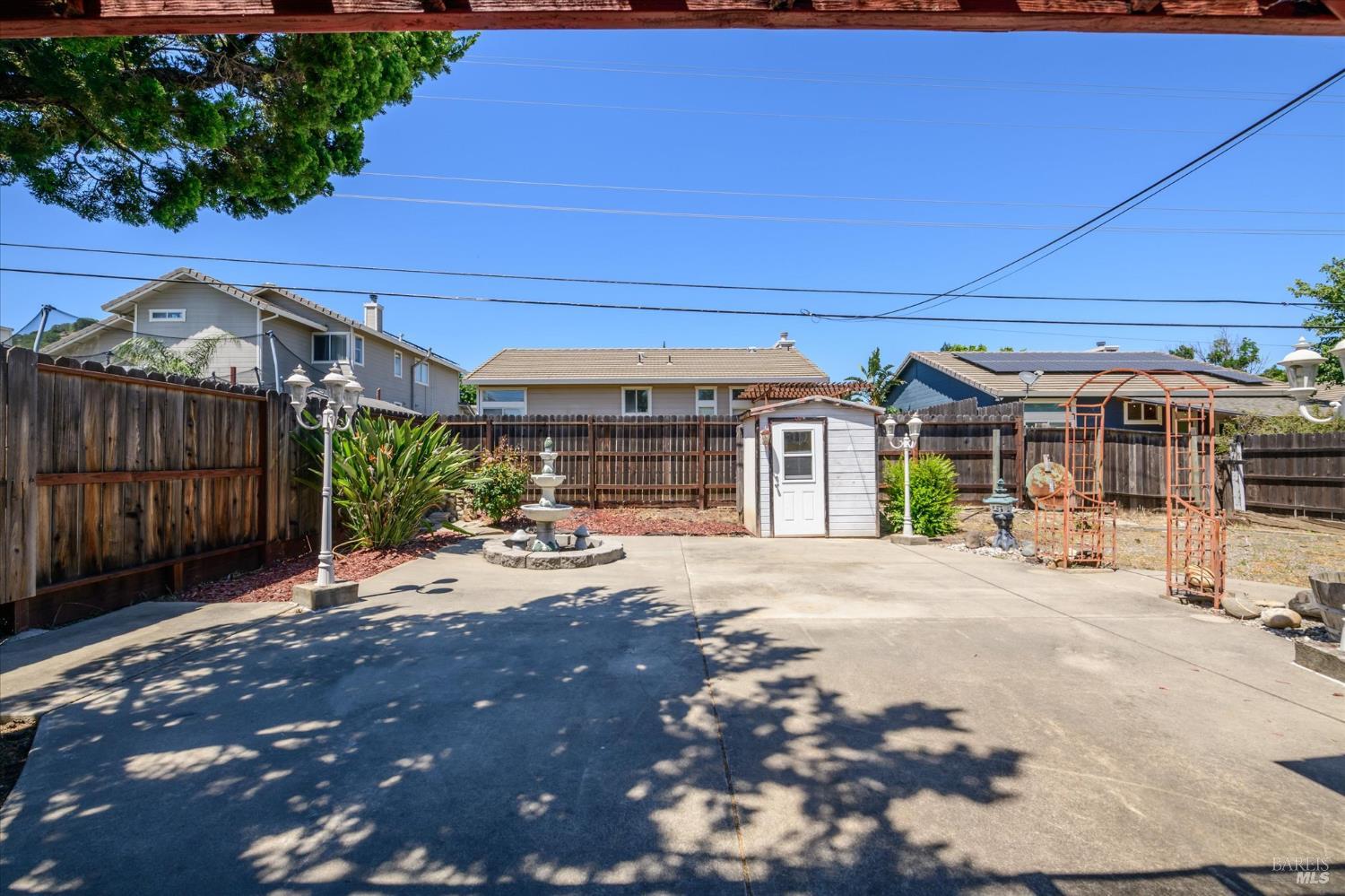 262 Markham Avenue Vacaville CA 95688
