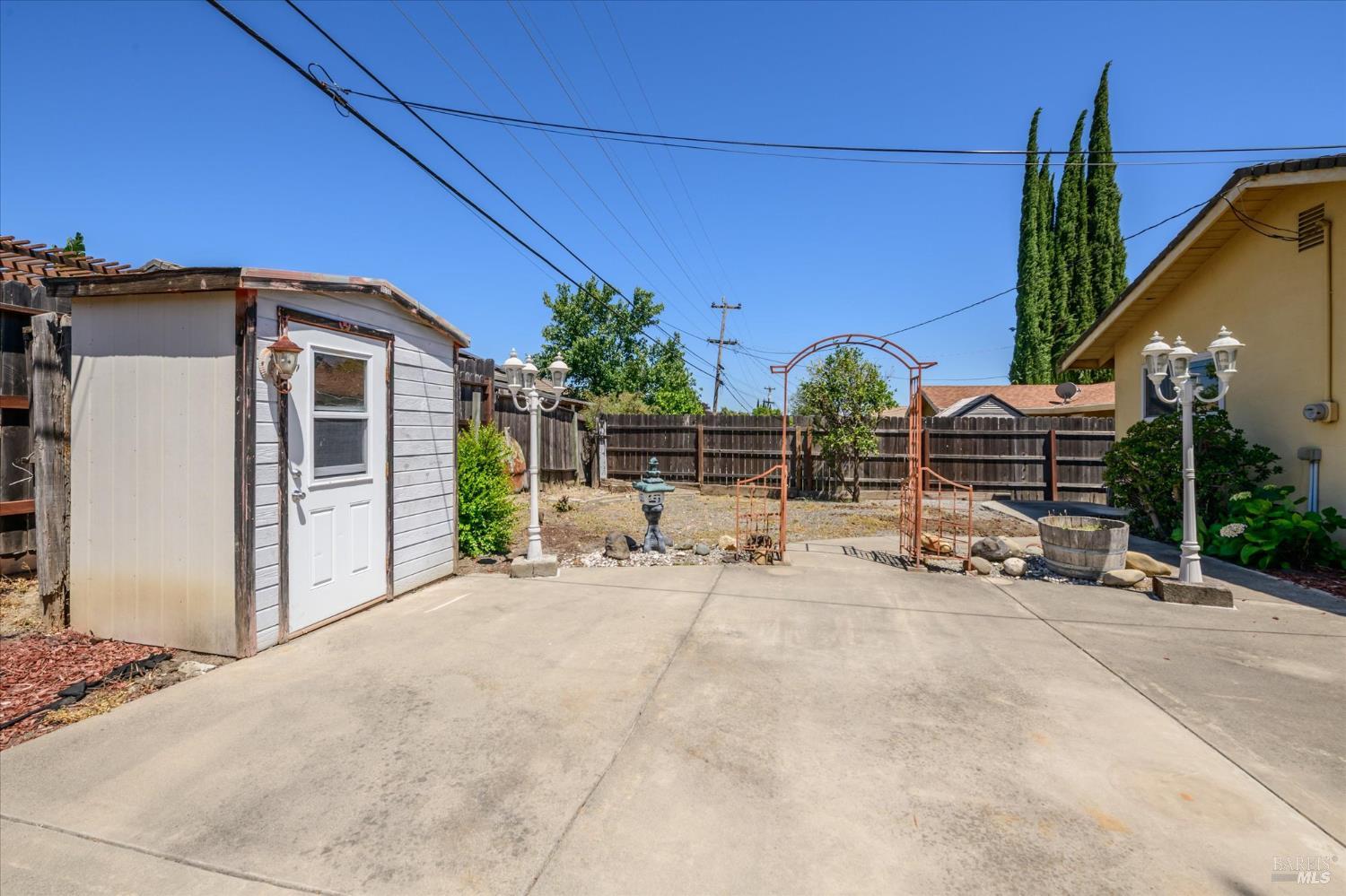 262 Markham Avenue Vacaville CA 95688