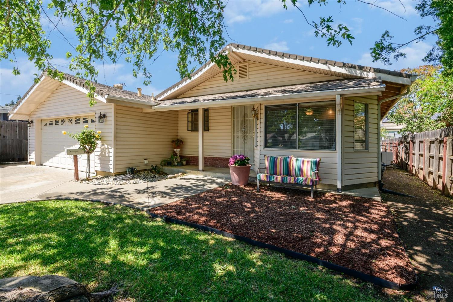 262 Markham Avenue Vacaville CA 95688