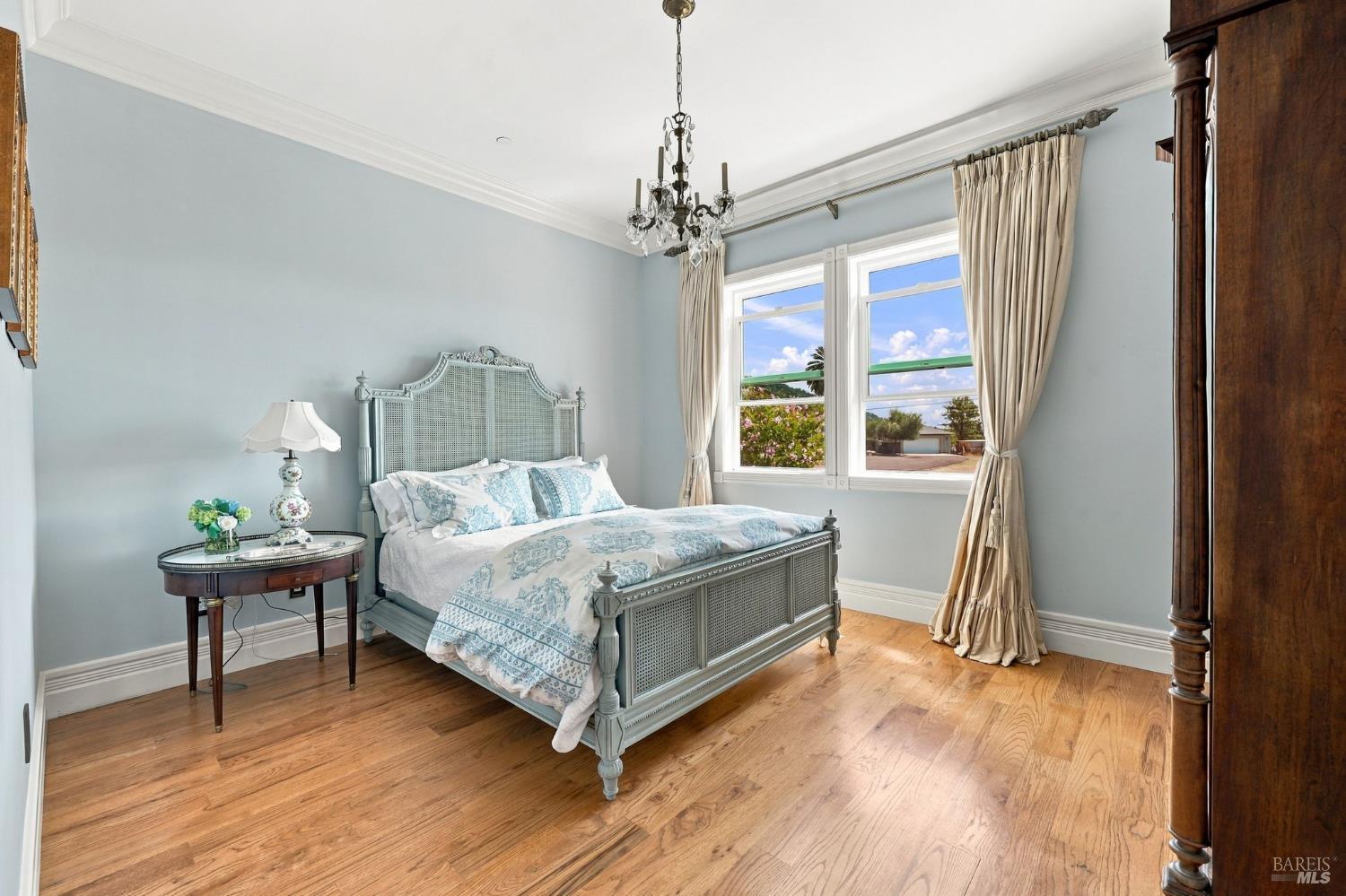 5755 Futura Way Santa Rosa CA 95409