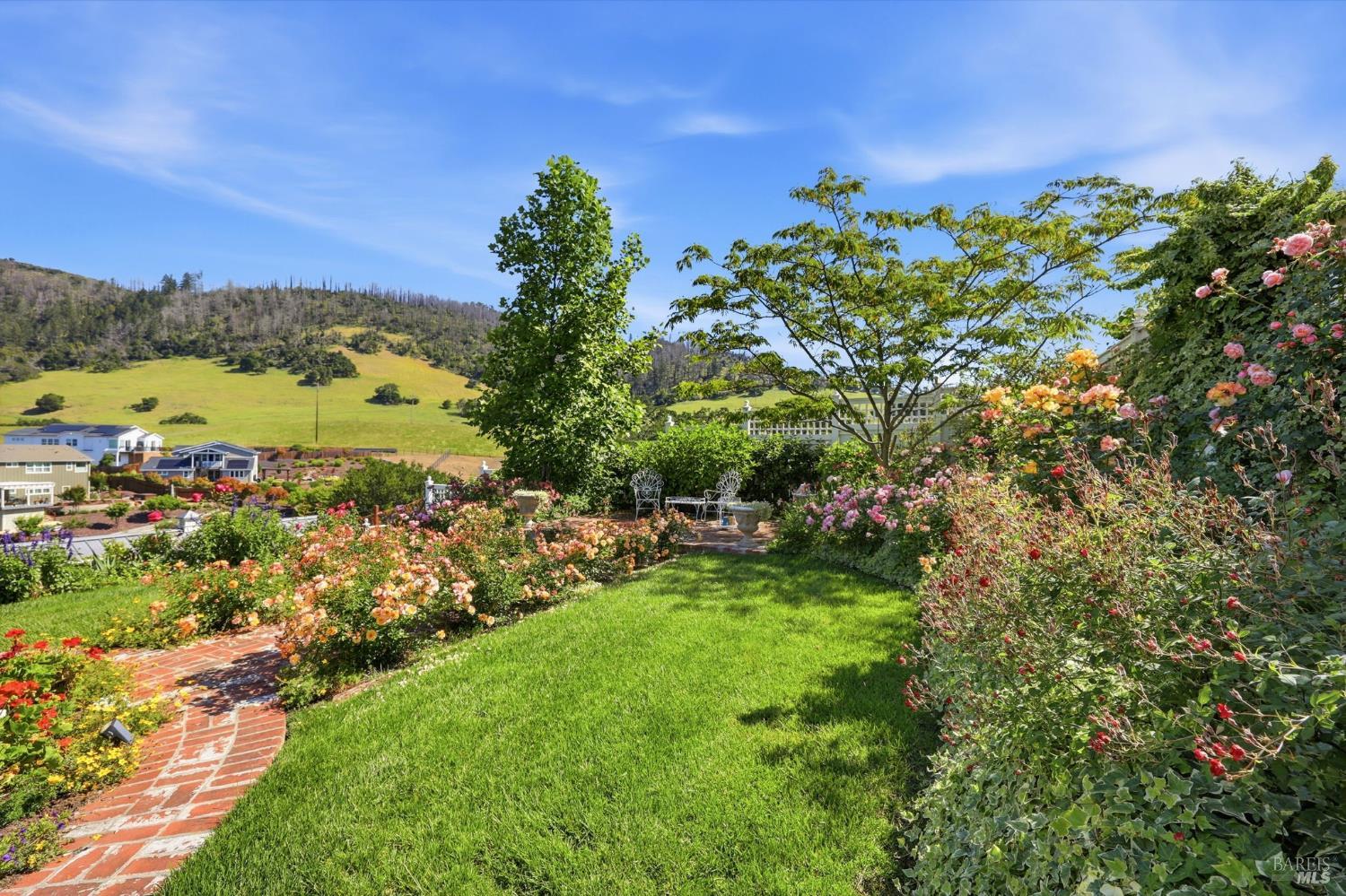5755 Futura Way Santa Rosa CA 95409