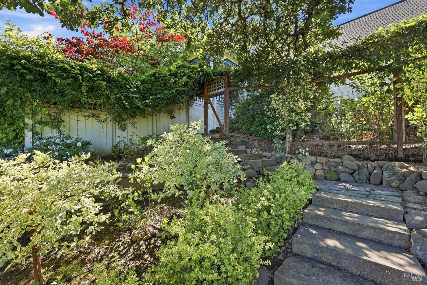 5755 Futura Way Santa Rosa CA 95409