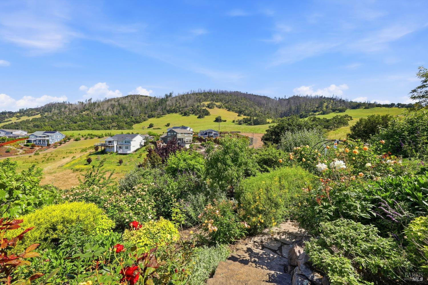5755 Futura Way Santa Rosa CA 95409