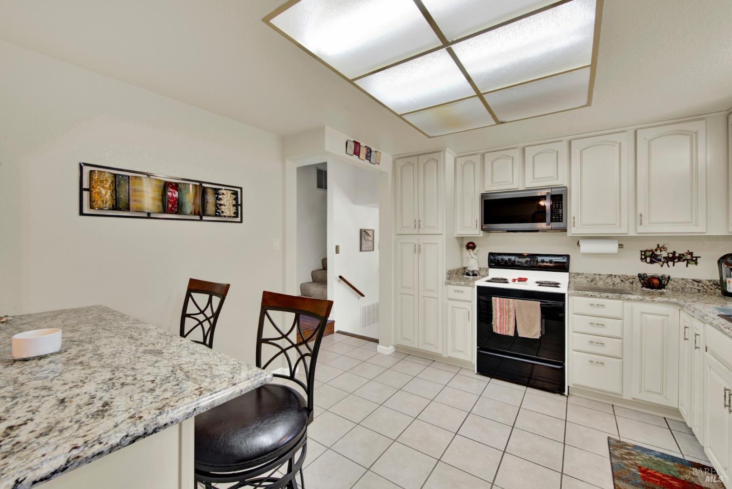 214 Gentry Circle Vacaville CA 95687