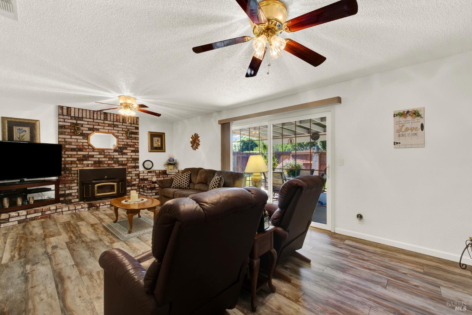 214 Gentry Circle Vacaville CA 95687