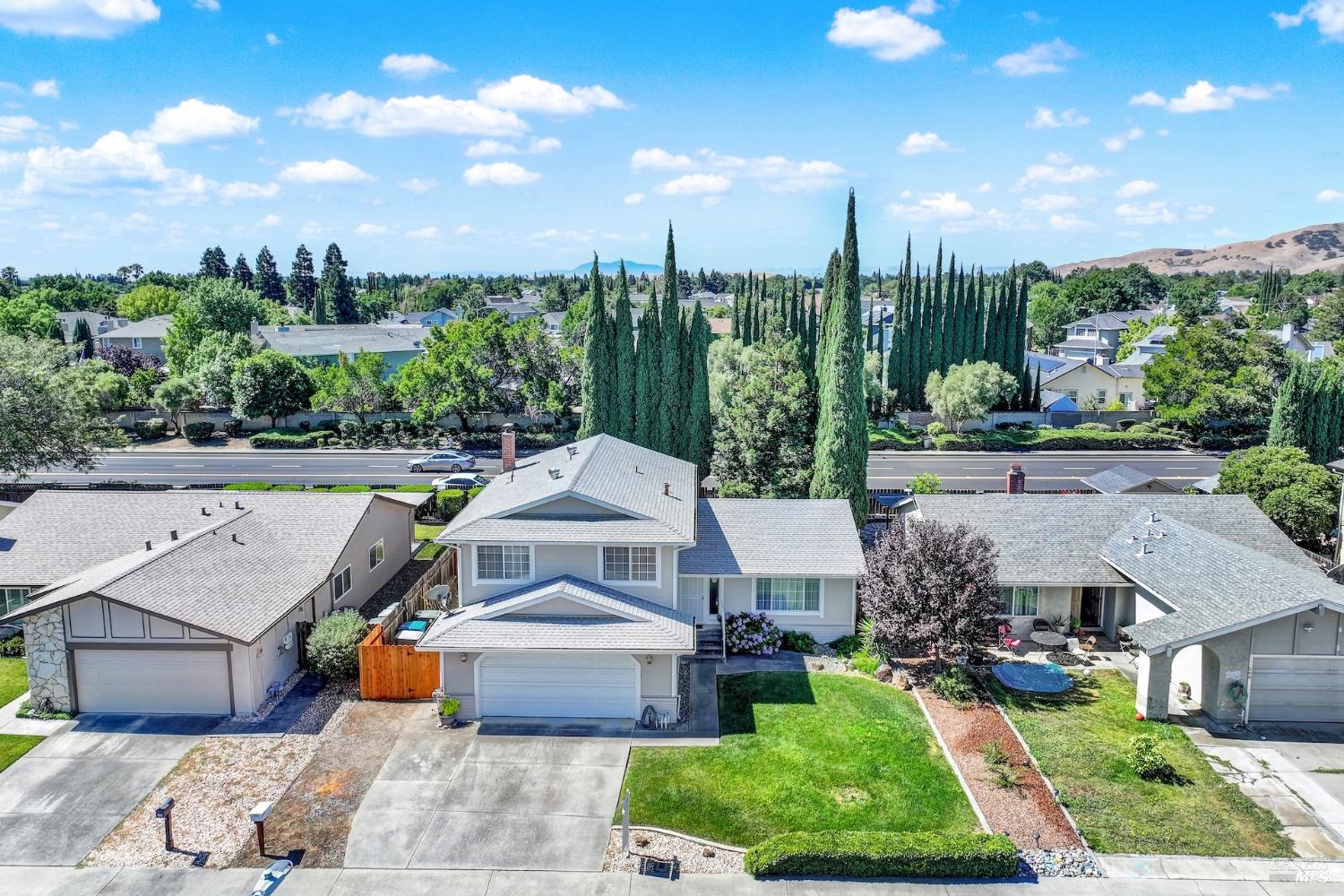 214 Gentry Circle Vacaville CA 95687
