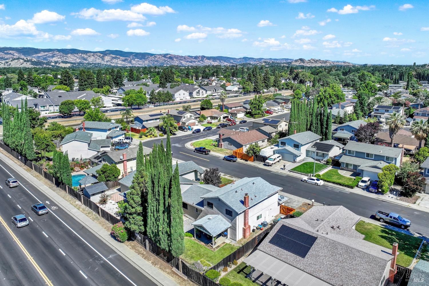 214 Gentry Circle Vacaville CA 95687