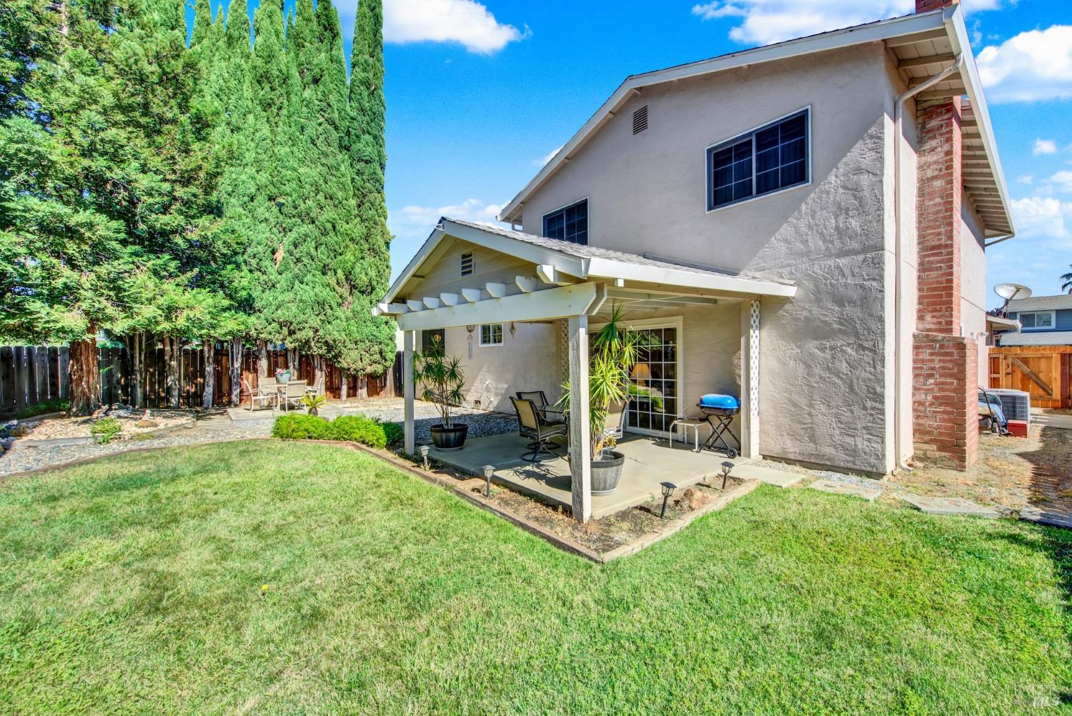 214 Gentry Circle Vacaville CA 95687