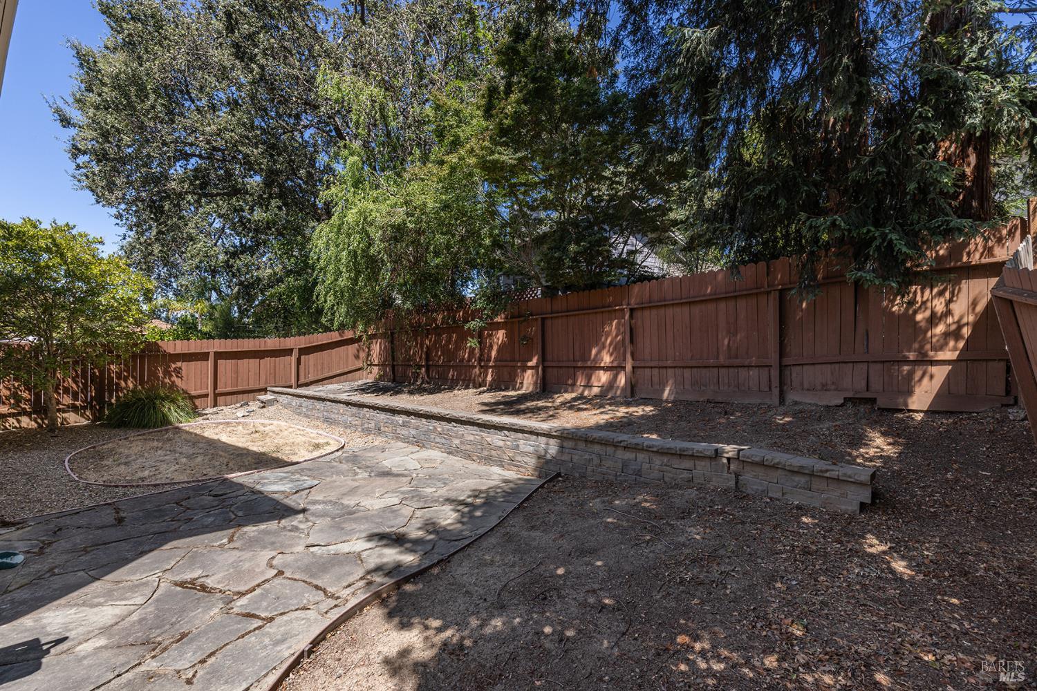 20 Winestone Court Napa CA 94558
