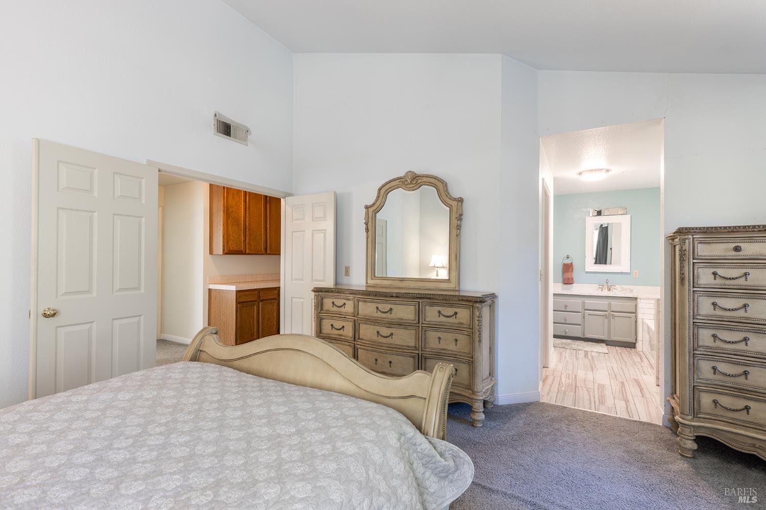 20 Winestone Court Napa CA 94558