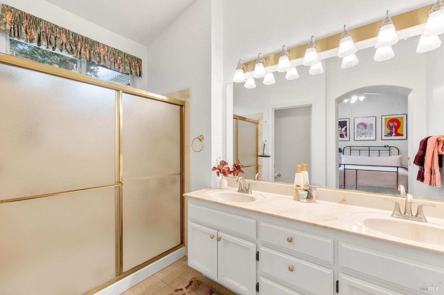 220 Mandarin Circle Vacaville CA 95687