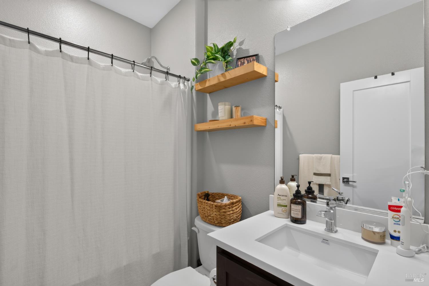 5704 Kassandra Place Rohnert Park CA 94928