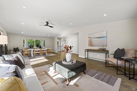 210 Burgundy Road Healdsburg CA 95448