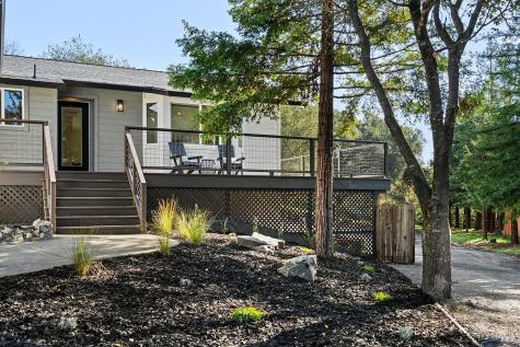 210 Burgundy Road Healdsburg CA 95448