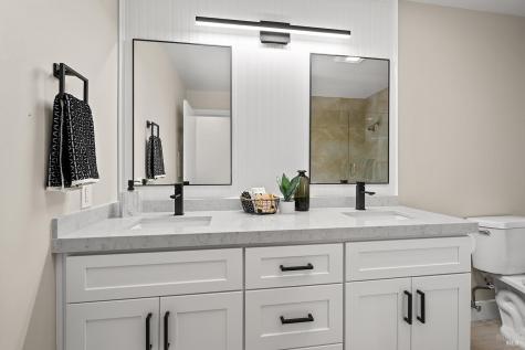 210 Burgundy Road Healdsburg CA 95448