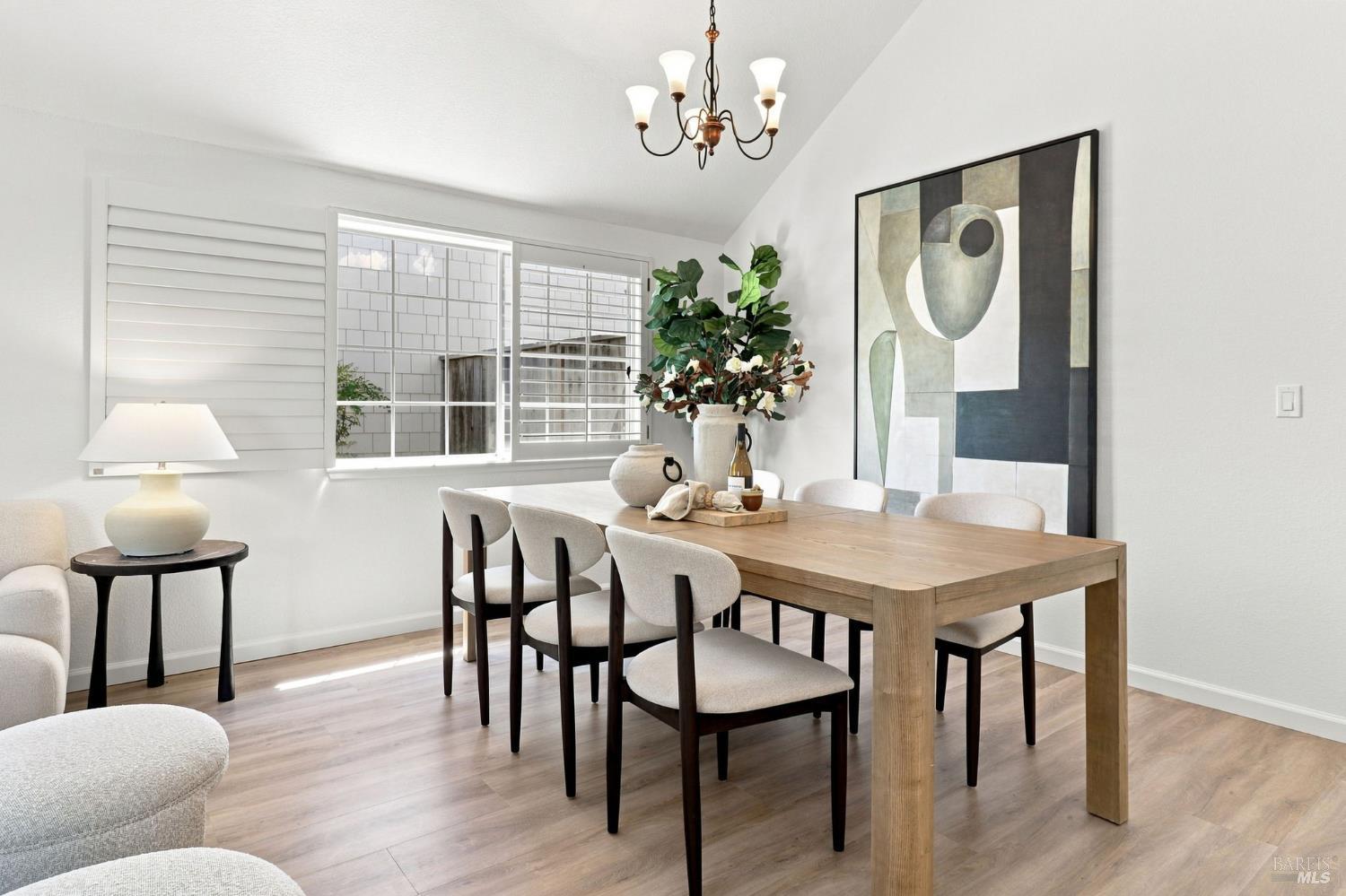 195 Ignacio Valley Circle Novato CA 94949