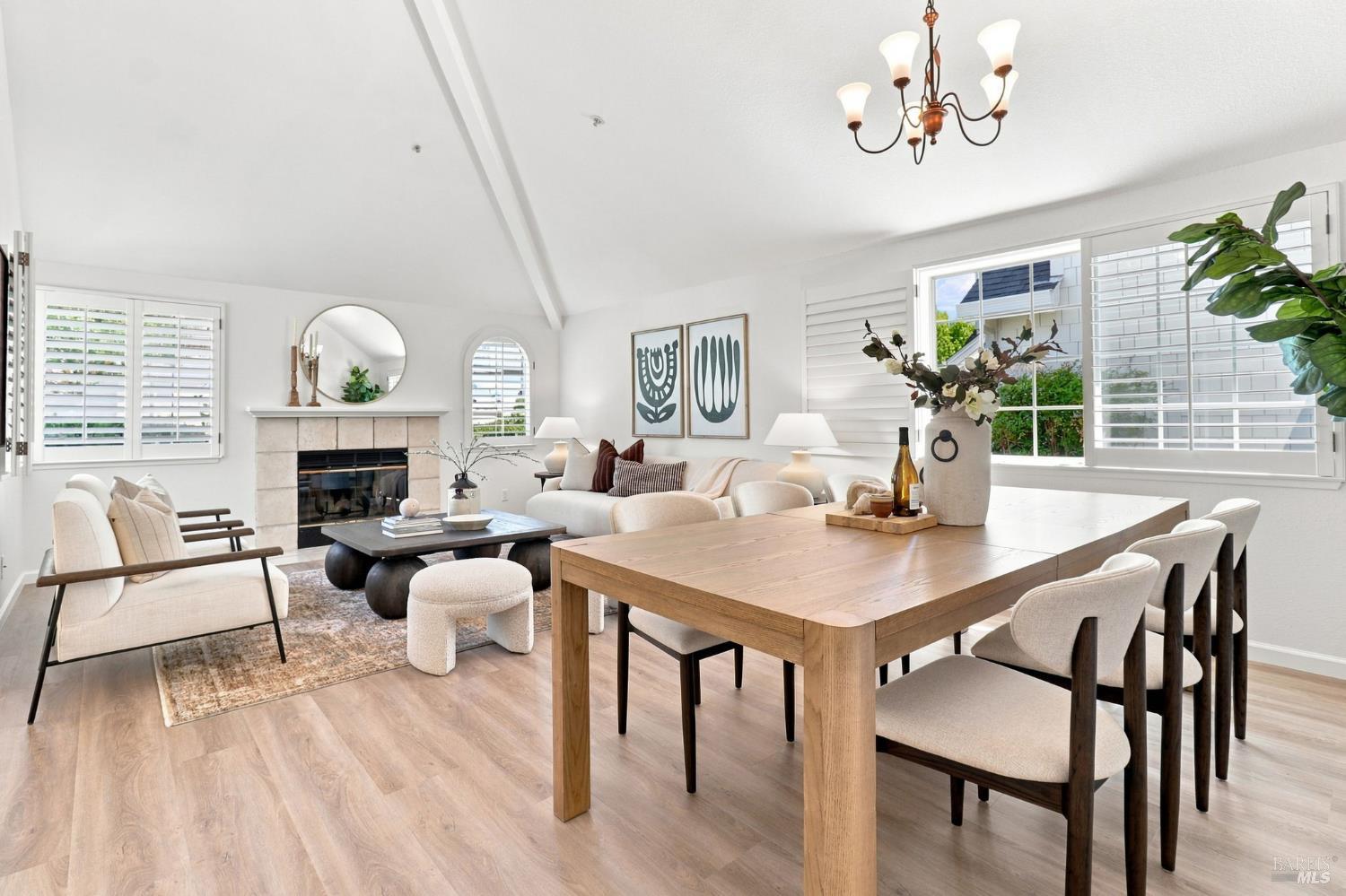 195 Ignacio Valley Circle Novato CA 94949