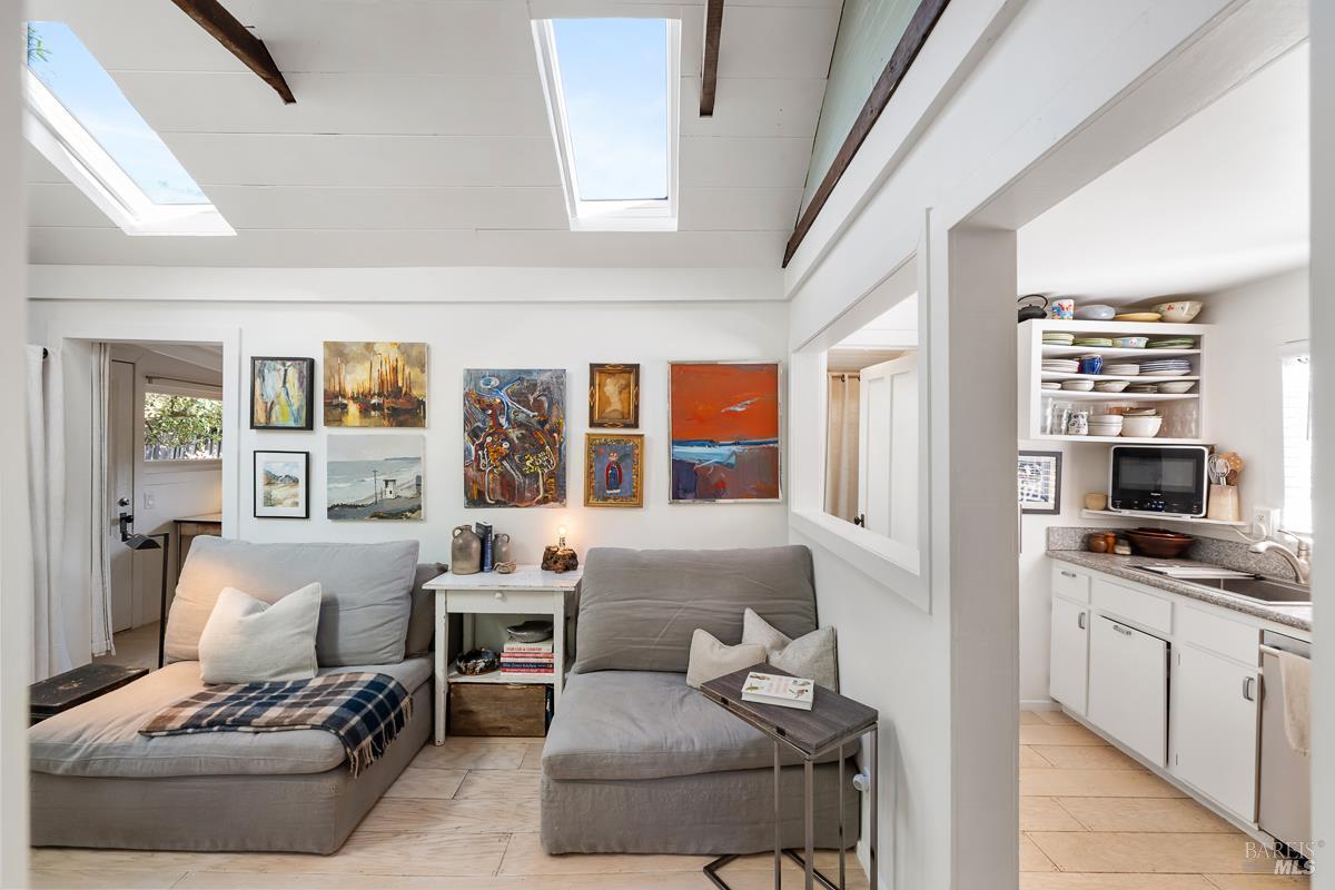 40-42 Arenal Avenue Stinson Beach CA 94970