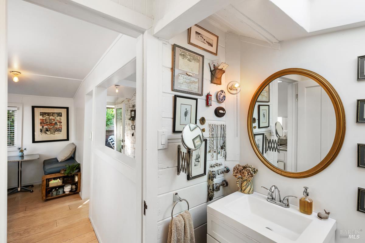 40-42 Arenal Avenue Stinson Beach CA 94970