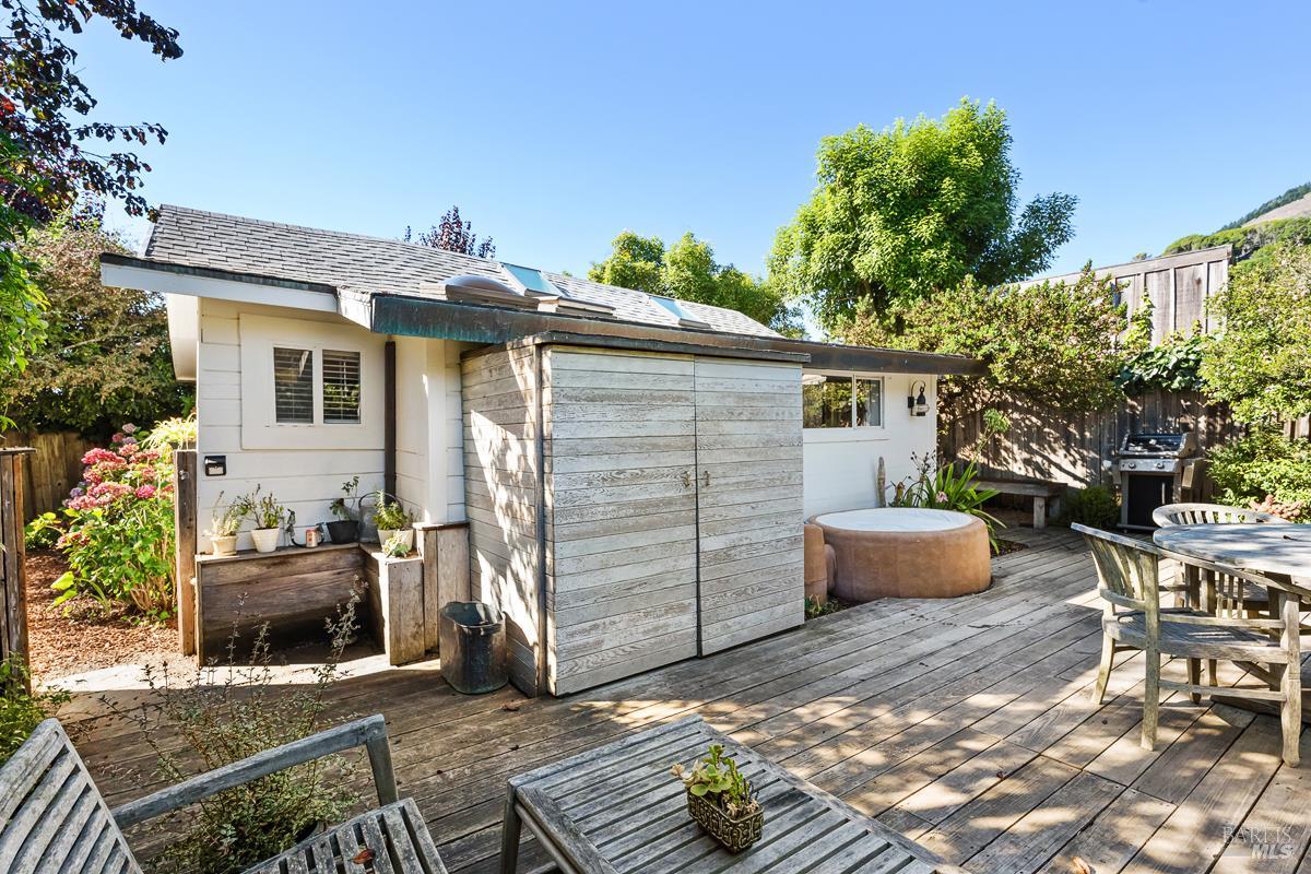 40-42 Arenal Avenue Stinson Beach CA 94970