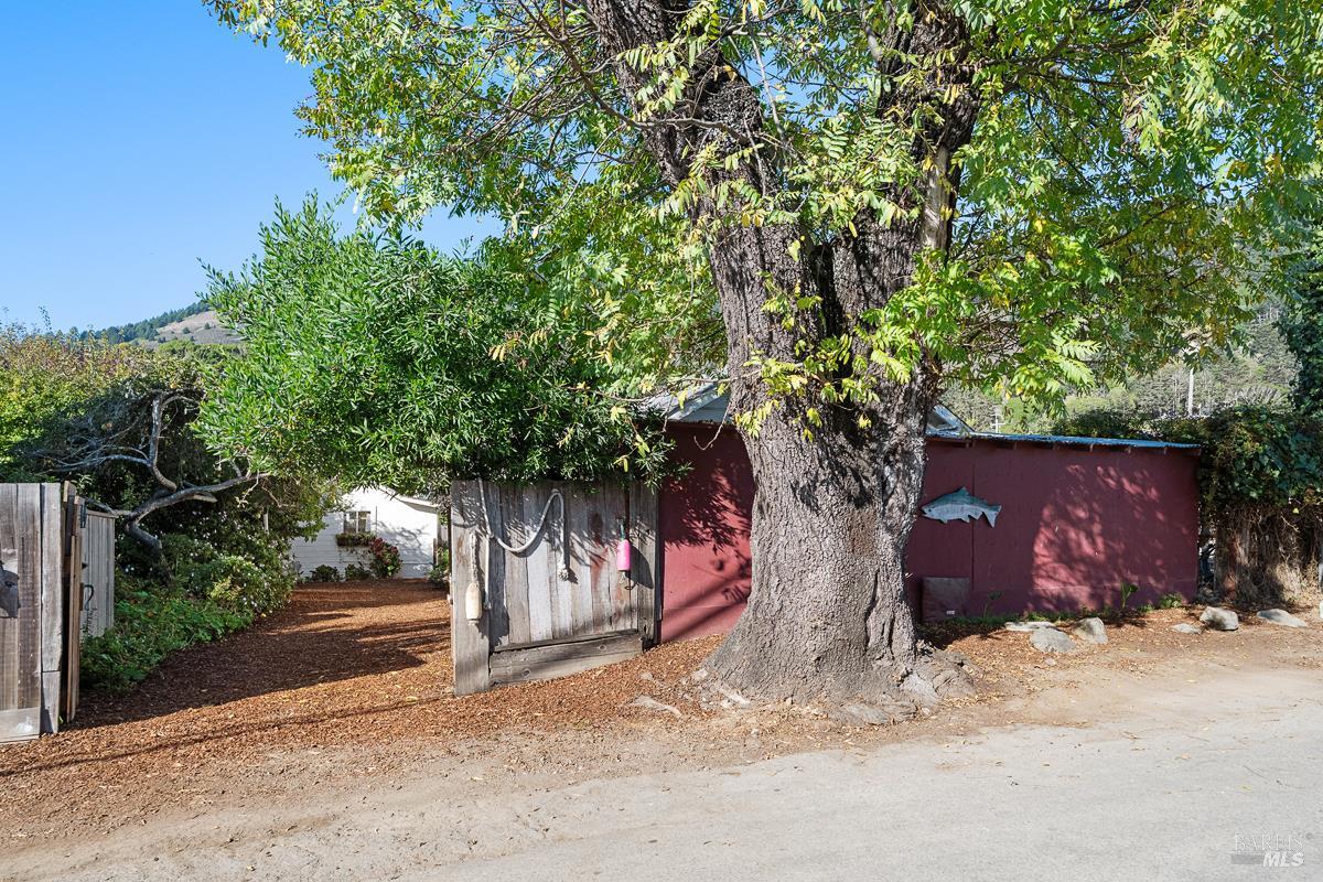 40-42 Arenal Avenue Stinson Beach CA 94970