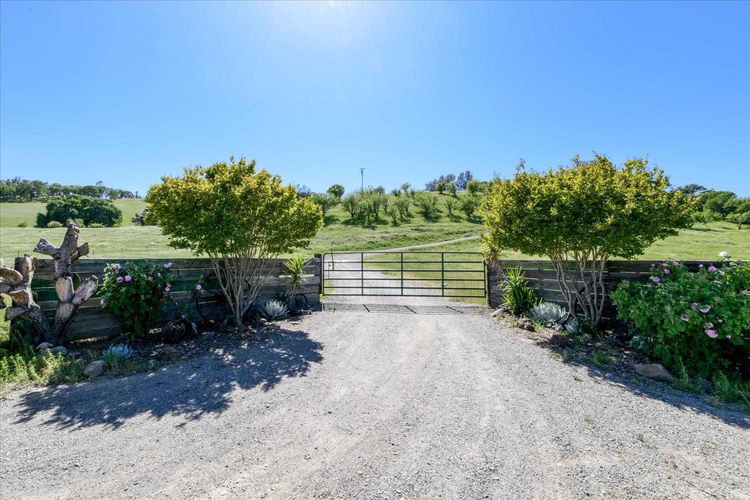 18063 County Road 70 Brooks CA 95606