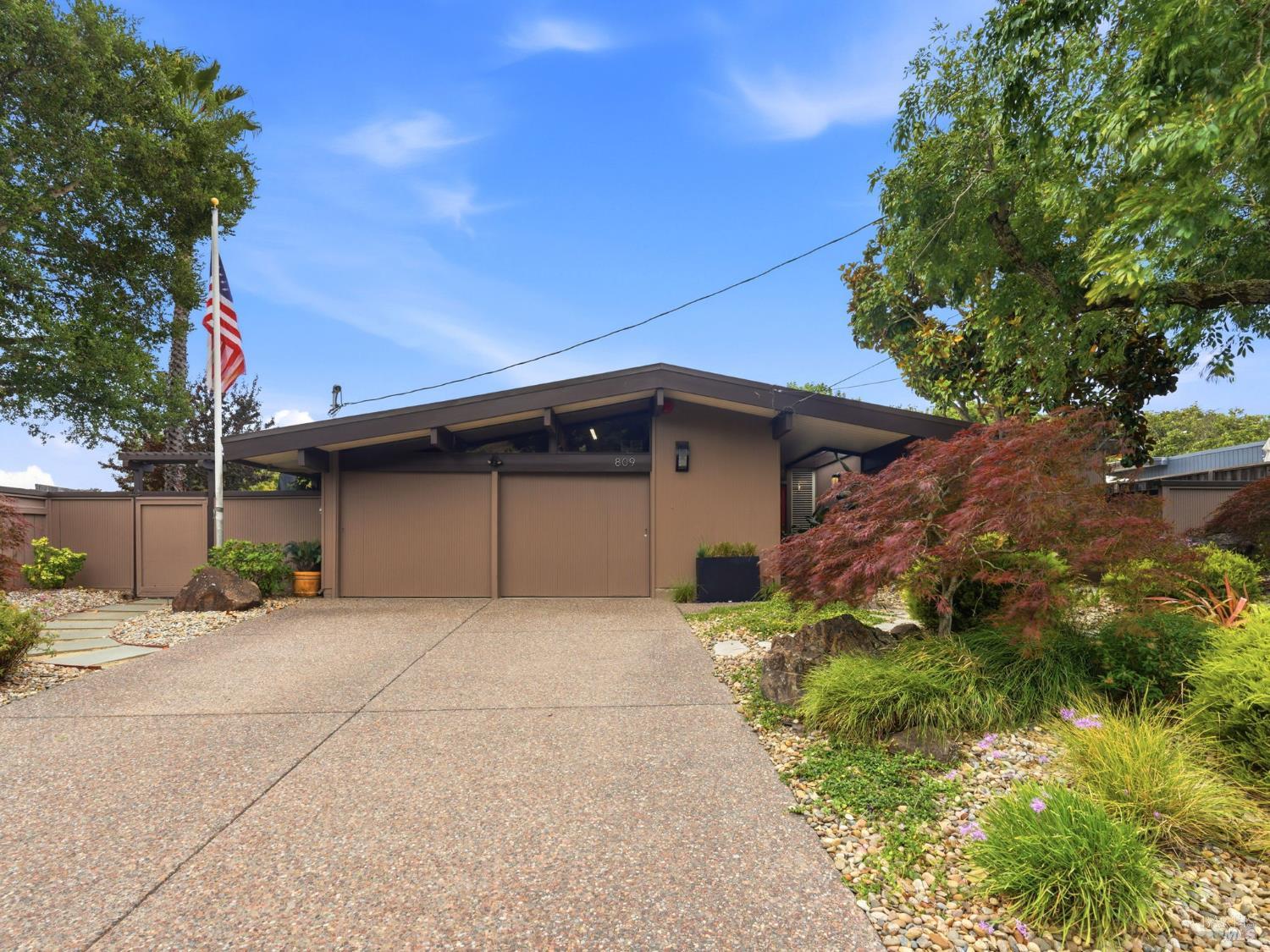 809 Flaxberry Lane San Rafael CA 94903